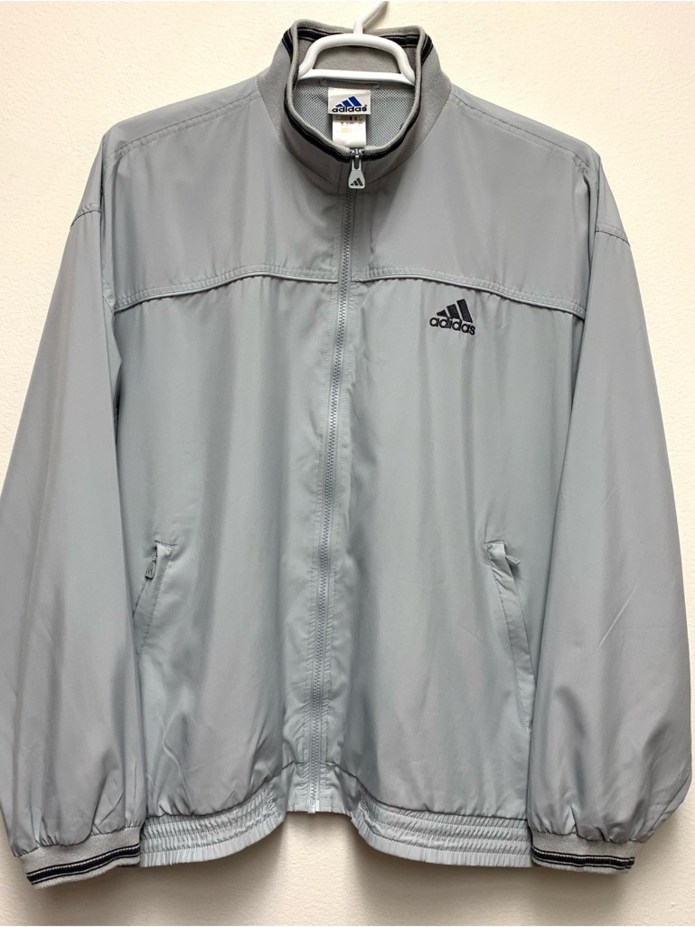 Vintage Adidas Track Jacket Windbreaker Large Mesh Lined Y2K 2000s Grey Full Zip